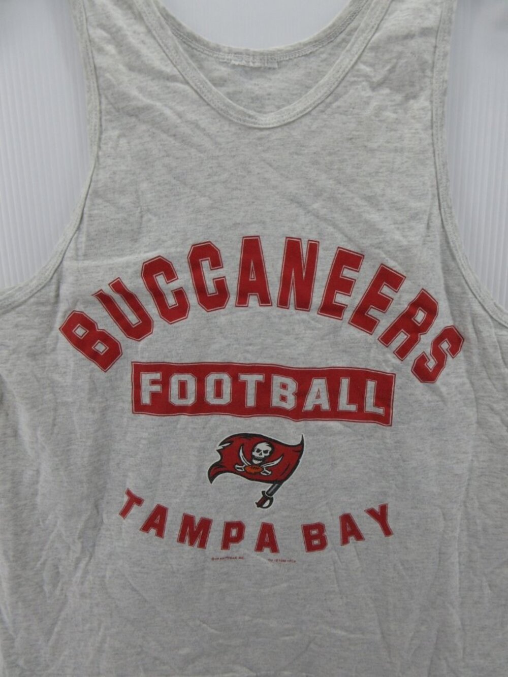 VINTAGE Tampa Bay Buccaneers Football Shirt Large Muscle Tank Top 90s - Picture 2 of 10